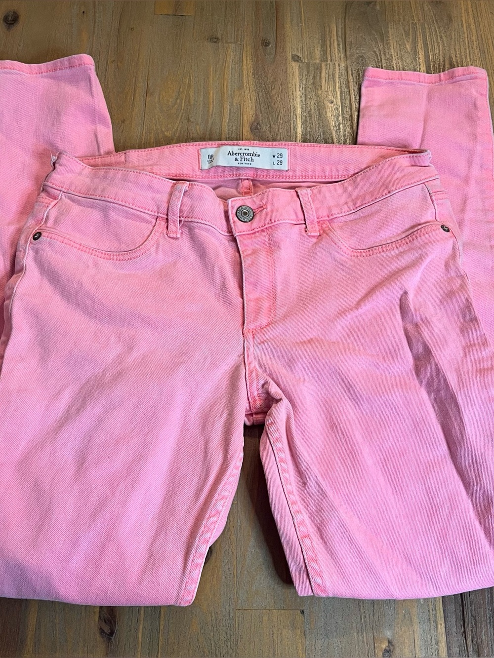 Pink y2k Abercrombie & Fitch jeans